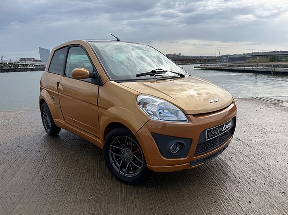 Ligier IXO 0.4 DCI CVT
