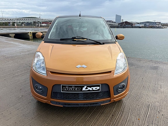 Ligier IXO 0.4 DCI CVT 2 of 16