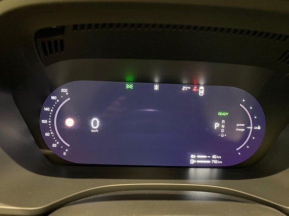 Volvo XC60 17 of 20