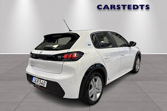 Peugeot e-208 4 of 15