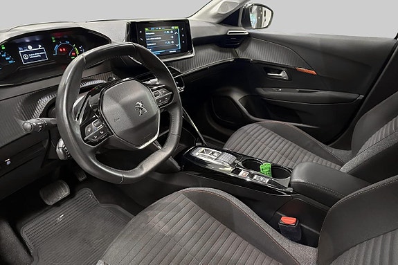 Peugeot e-208 9 of 15