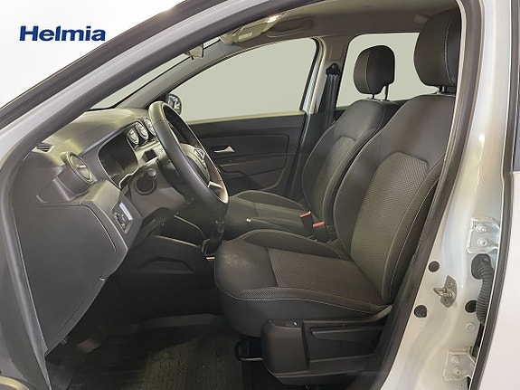 Dacia Duster 9 of 15