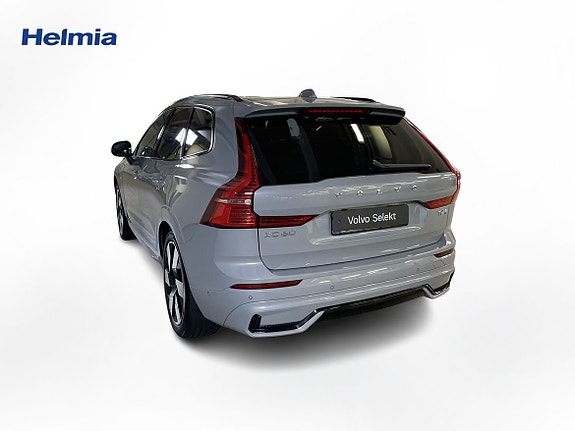 Volvo XC60 3 of 18