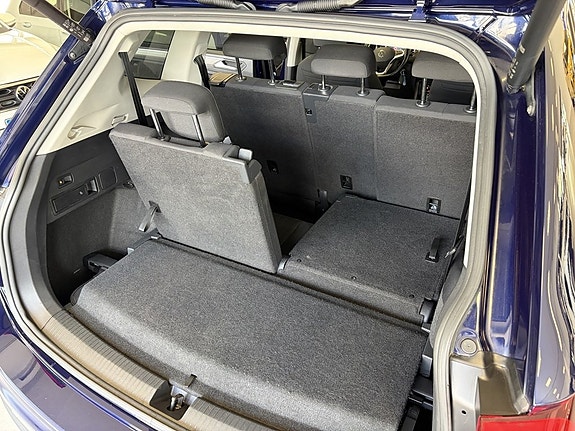 Volkswagen Tiguan Allspace 15 of 18