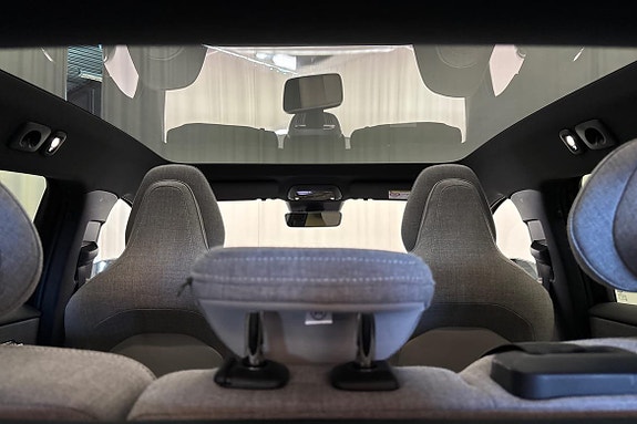 Volvo EX30 19 of 19