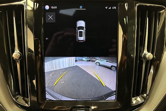 Volvo XC60 18 of 29