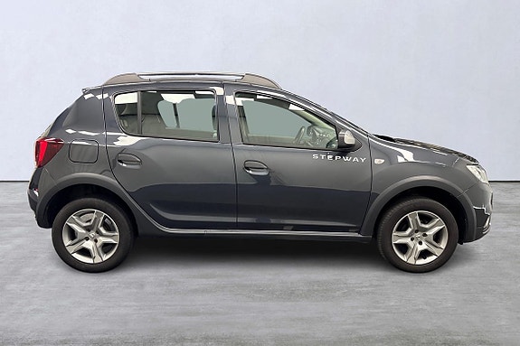 Dacia Sandero Stepway 3 of 22