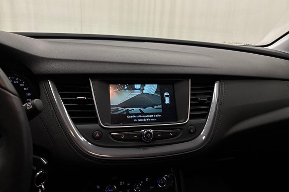 Opel Grandland X 16 of 19