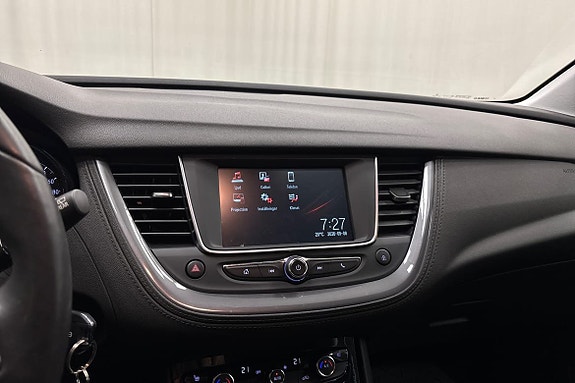 Opel Grandland X 15 of 19