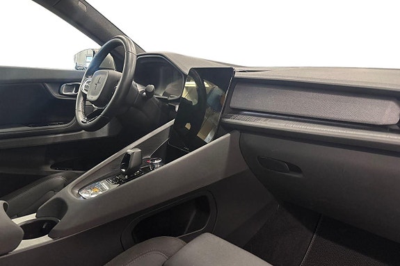 Polestar 2 10 of 23