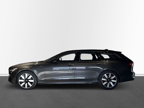Volvo V90 3 of 15