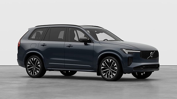 Volvo XC90 27 of 30