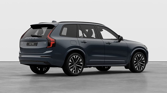 Volvo XC90 29 of 30