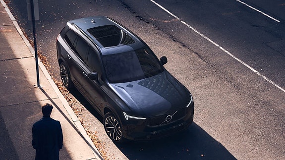 Volvo XC90 7 of 30