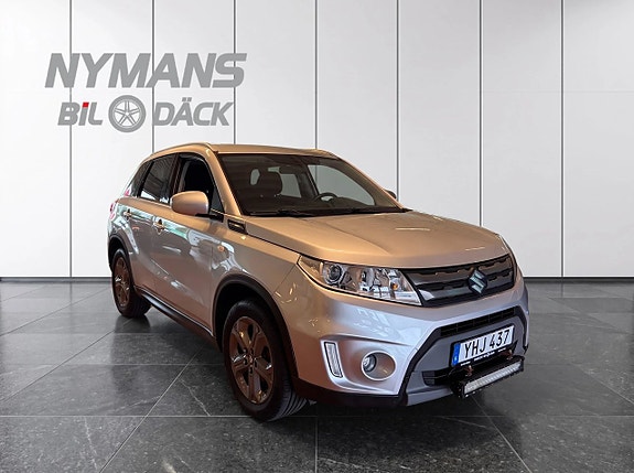 Suzuki Vitara 2 of 10