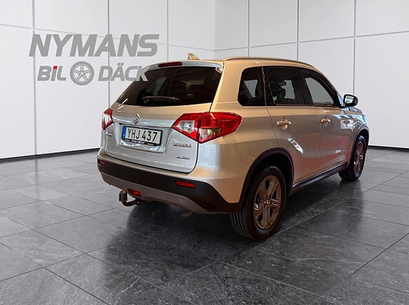 Suzuki Vitara 3 of 10
