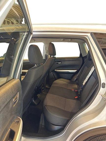 Suzuki Vitara 8 of 10
