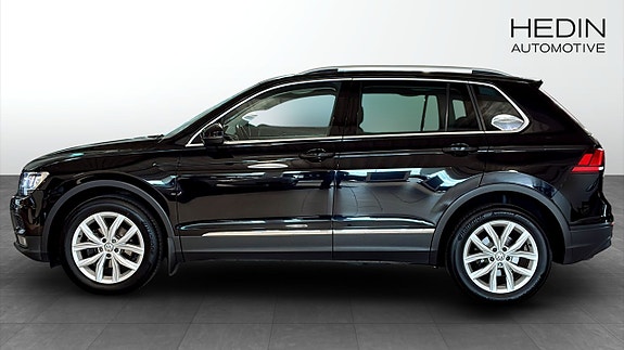 Volkswagen Tiguan 6 of 12