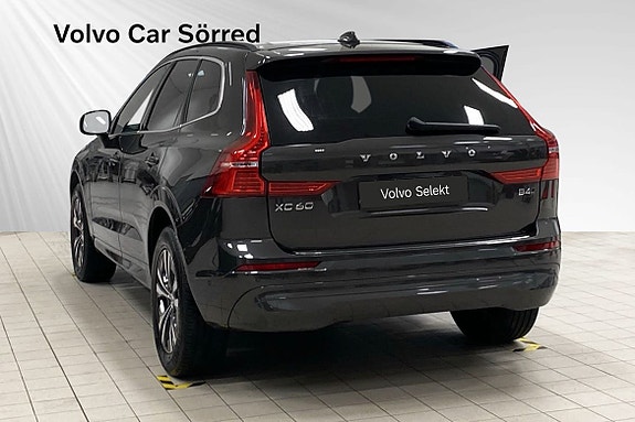 Volvo XC60 4 of 19
