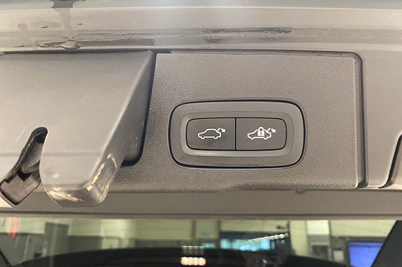 Volvo XC60 18 of 19