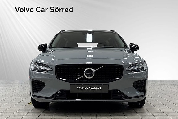 Volvo V60 11 of 22