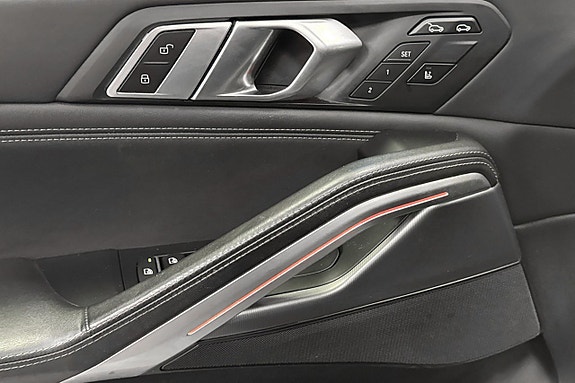 BMW X6 15 of 16