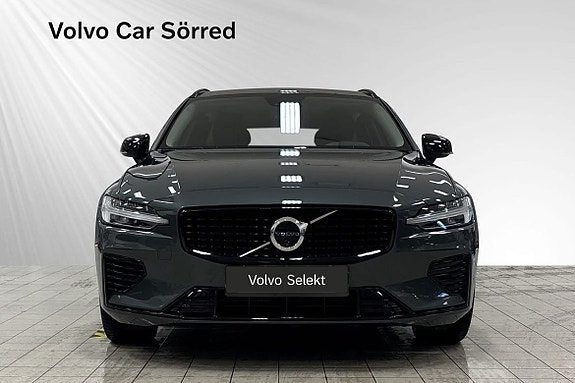 Volvo V60 11 of 23