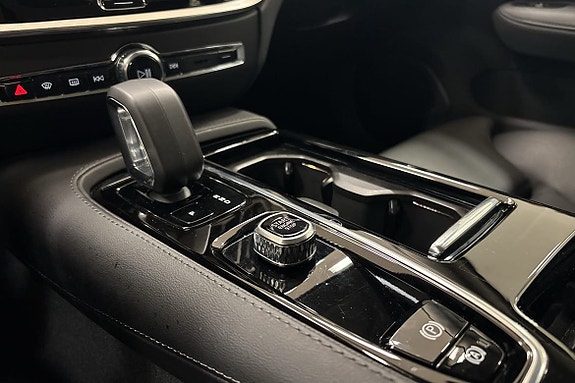 Volvo V60 17 of 23