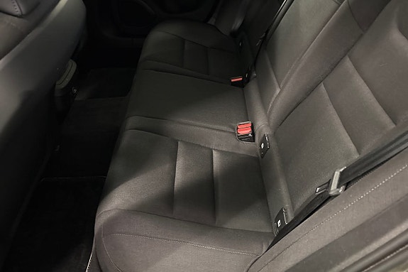 Volvo V60 12 of 22