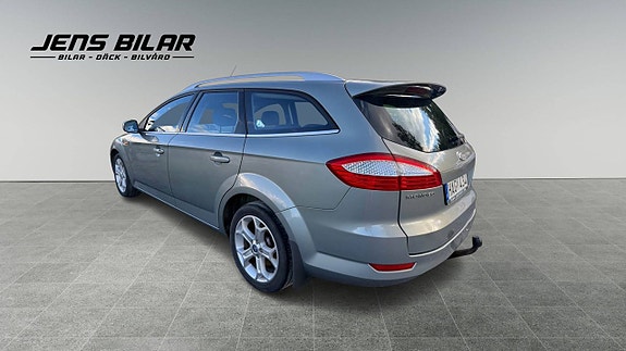 Ford Mondeo 2 of 5