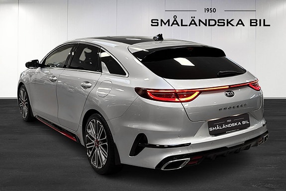 Kia ProCeed 3 of 18