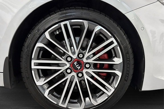 Kia ProCeed 5 of 18