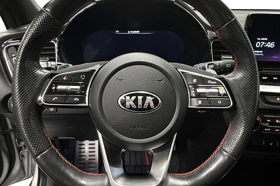 Kia ProCeed 7 of 18