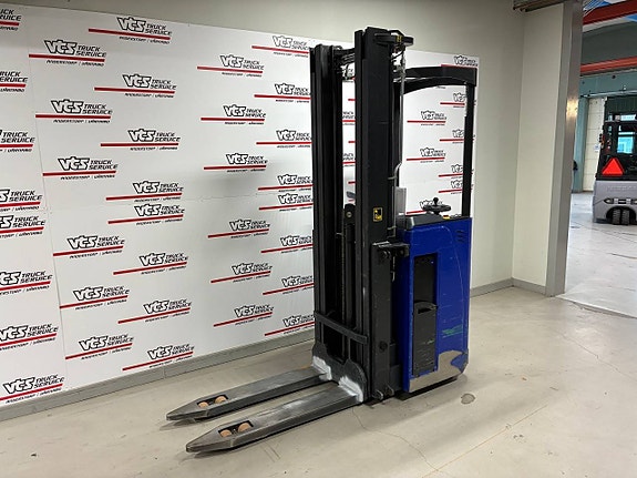 Abeko Ståstaplare 5,5m Få timmar 2 of 5