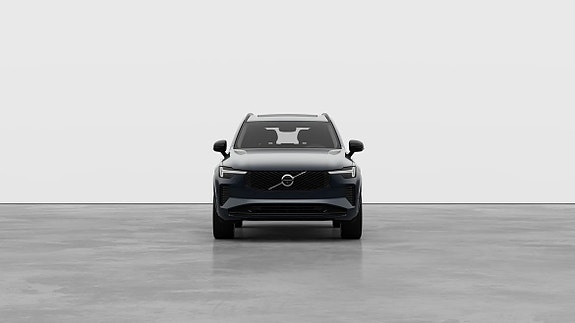 Volvo XC90 16 of 30