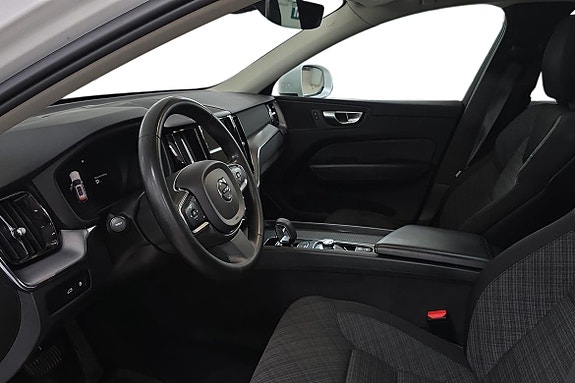 Volvo XC60 14 of 24