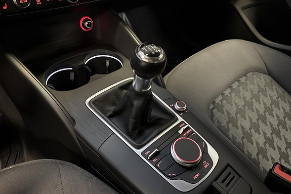 Audi A3 9 of 15