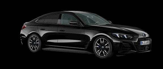 BMW i4 2 of 5