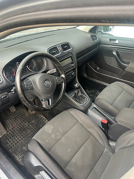 Volkswagen Golf VI 5 of 7