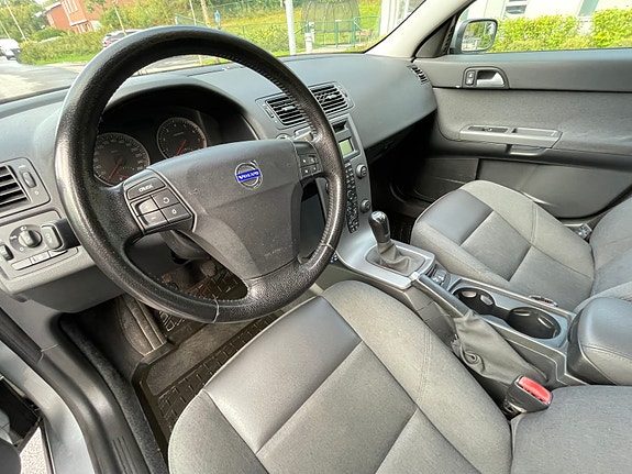 Volvo V50 7 of 7