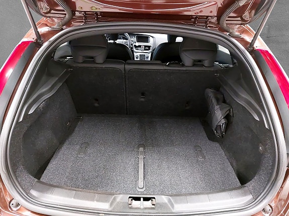 Volvo V40 Cross Country 7 of 7