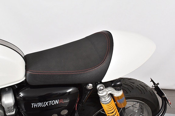 Triumph Thruxton R 9 of 18