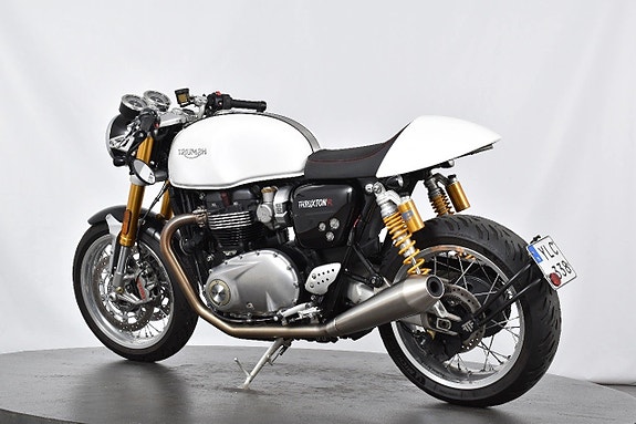 Triumph Thruxton R 4 of 18