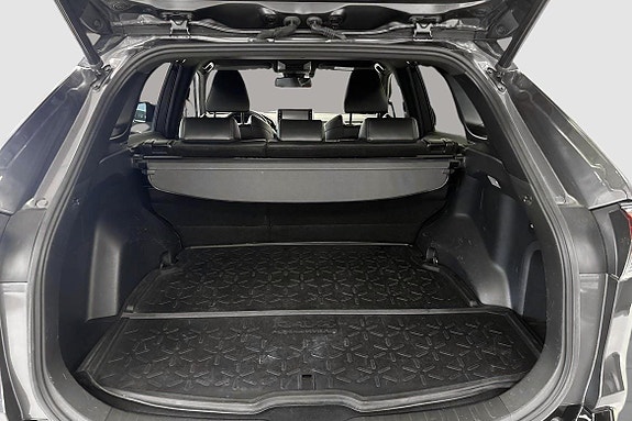 Toyota RAV4 11 of 12