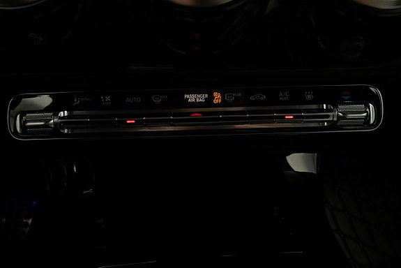 Mercedes-Benz A250 e 15 of 22
