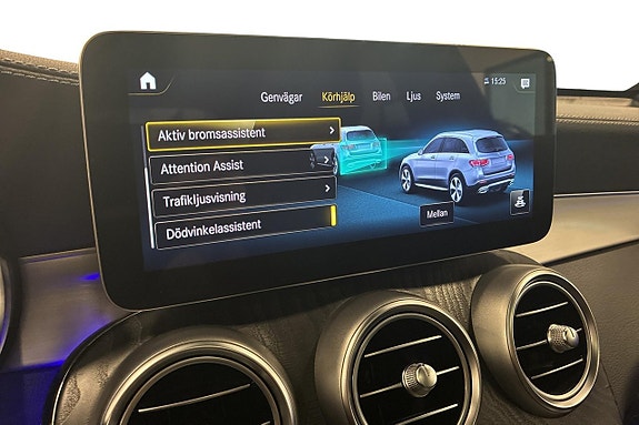 Mercedes-Benz GLC300 de 23 of 29