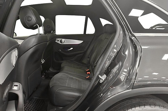 Mercedes-Benz GLC300 de 9 of 29