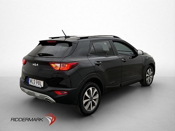 Kia Stonic 8 of 29
