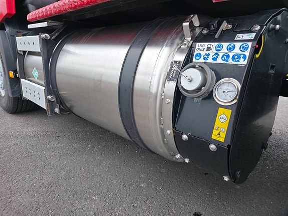 Volvo FH460 6x4 LNG / LBG 10 of 12