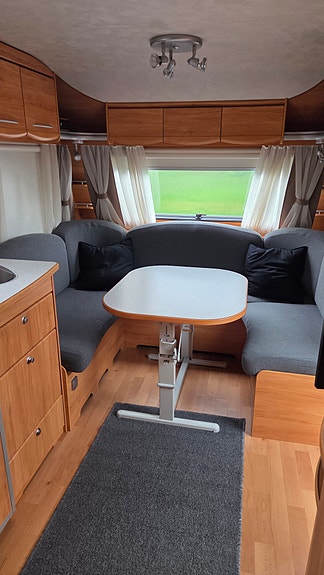 Adria Adora 512 up 6 of 10
